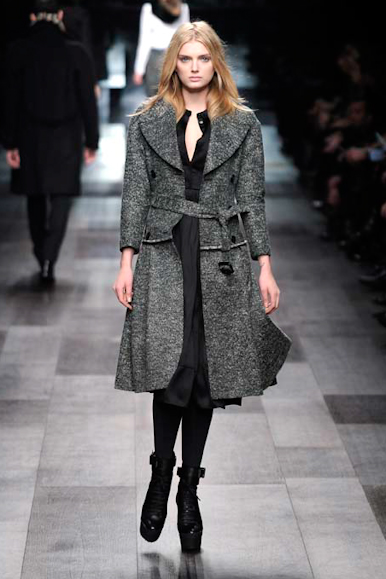 desfiles-burberry-milaoinverno2009rtw-114