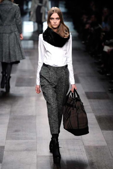 desfiles-burberry-milaoinverno2009rtw-115