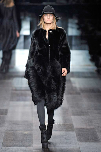 desfiles-burberry-milaoinverno2009rtw-125