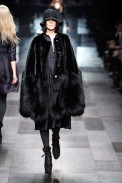 desfiles-burberry-milaoinverno2009rtw-127