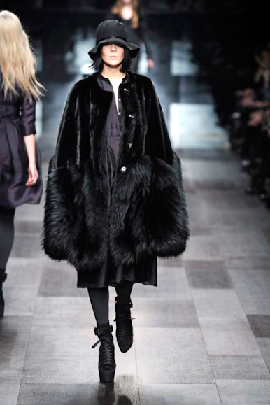 desfiles-burberry-milaoinverno2009rtw-127