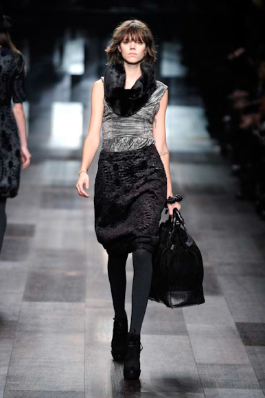 desfiles-burberry-milaoinverno2009rtw-131