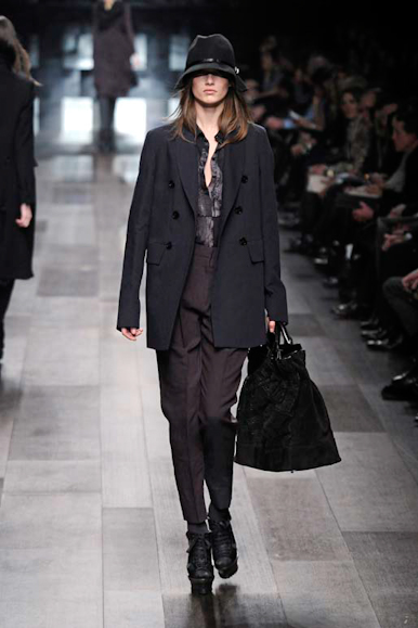 desfiles-burberry-milaoinverno2009rtw-139