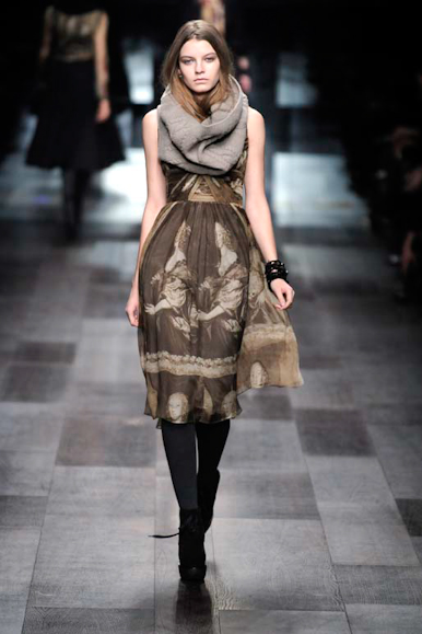 desfiles-burberry-milaoinverno2009rtw-147