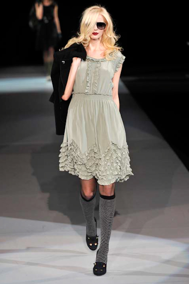 desfiles-emporioarmani-milaoinverno2009rtw-129