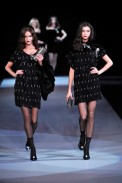 desfiles-emporioarmani-milaoinverno2009rtw-152