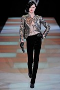 desfiles-garmani-milaoinverno2009rtw-118