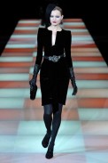 desfiles-garmani-milaoinverno2009rtw-130