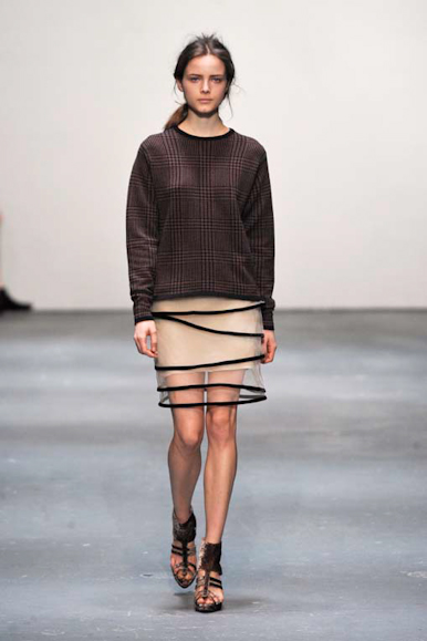 desfiles-ckane-londresinverno2009rtw-105