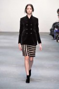 desfiles-ckane-londresinverno2009rtw-113