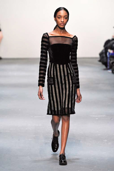 desfiles-ckane-londresinverno2009rtw-123