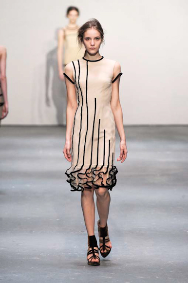 desfiles-ckane-londresinverno2009rtw-131