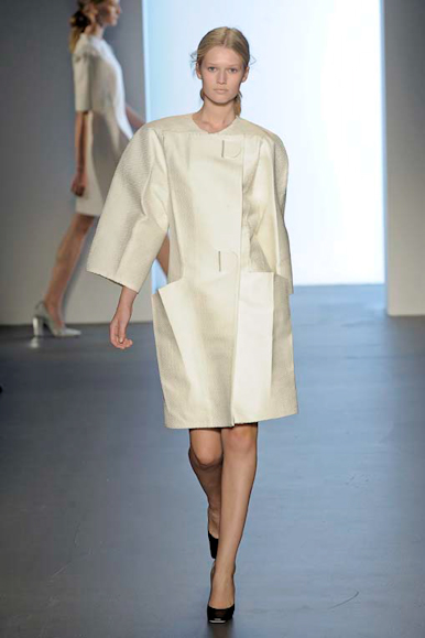 desfile-calvinklein-nyverao2009rtw-102
