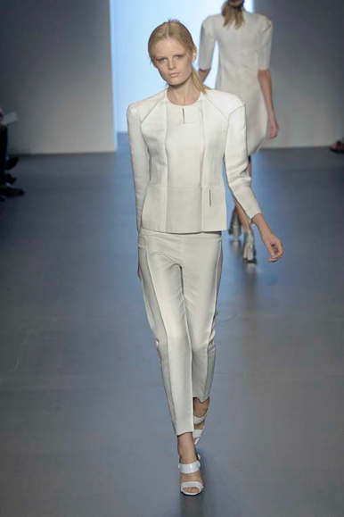 desfile-calvinklein-nyverao2009rtw-104