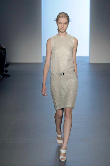 desfile-calvinklein-nyverao2009rtw-115