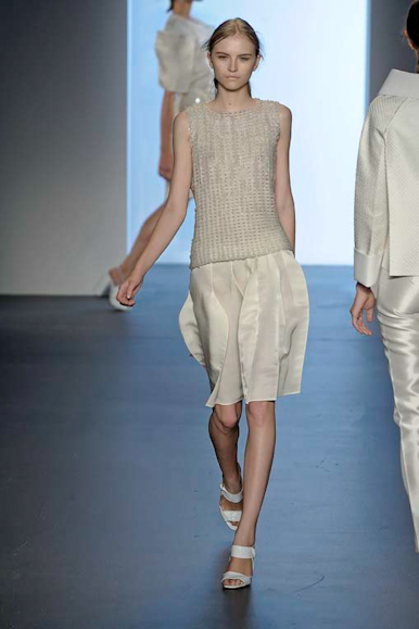 desfile-calvinklein-nyverao2009rtw-116