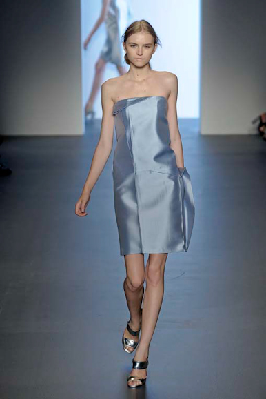 desfile-calvinklein-nyverao2009rtw-132