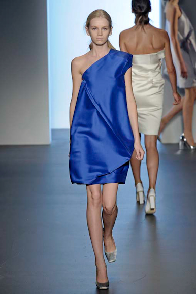 desfile-calvinklein-nyverao2009rtw-137