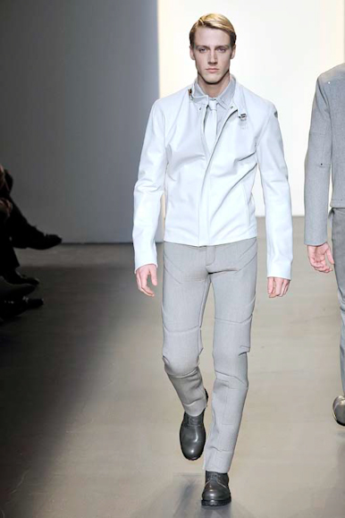 desfiles-ckmen-nyinverno2009rtw-129