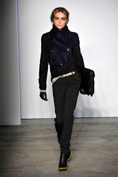 desfiles-proenzaschouler-nyinverno2009rtw-114