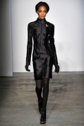 desfiles-proenzaschouler-nyinverno2009rtw-117
