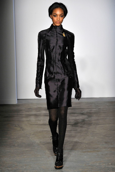 desfiles-proenzaschouler-nyinverno2009rtw-117