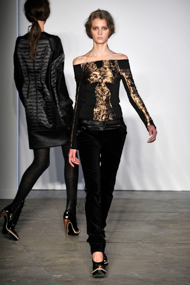 desfiles-proenzaschouler-nyinverno2009rtw-127