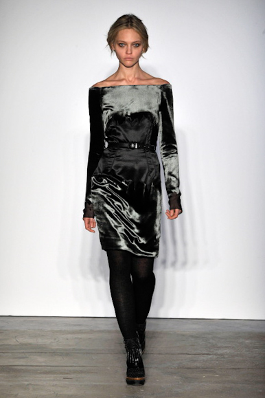 desfiles-proenzaschouler-nyinverno2009rtw-130