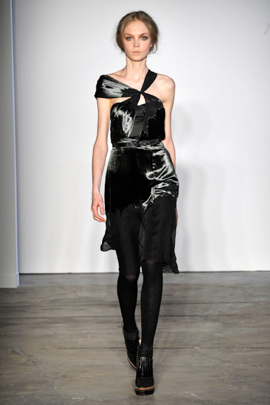 desfiles-proenzaschouler-nyinverno2009rtw-133