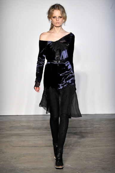 desfiles-proenzaschouler-nyinverno2009rtw-134