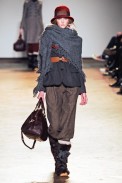desfiles-marcbymarc-nyinverno2009rtw-100