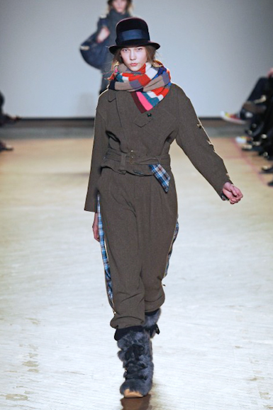 desfiles-marcbymarc-nyinverno2009rtw-104