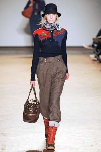desfiles-marcbymarc-nyinverno2009rtw-138
