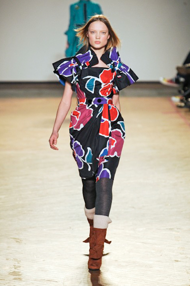 desfiles-marcbymarc-nyinverno2009rtw-152