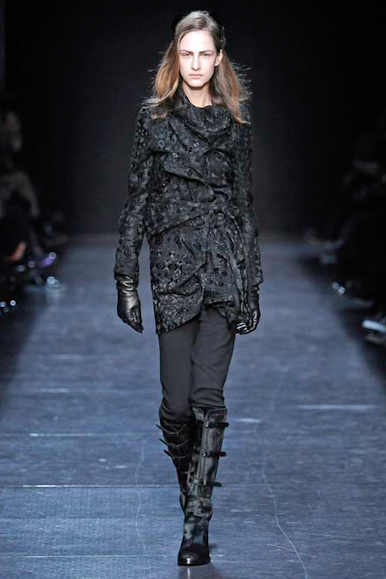 desfiles-anndemeulemeester-parisinverno2011rtw-102