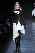 desfiles-anndemeulemeester-parisinverno2011rtw-114