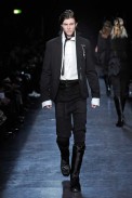 desfiles-anndemeulemeester-parisinverno2011rtw-133