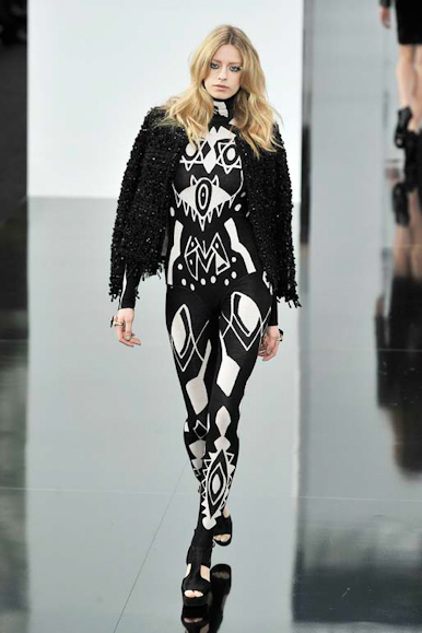 desfiles-chanel-parisinverno2011rtw-135