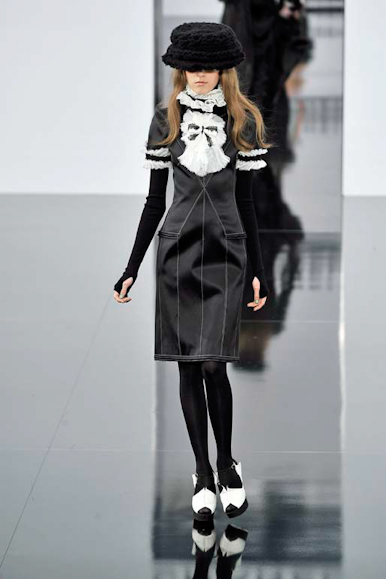 desfiles-chanel-parisinverno2011rtw-143