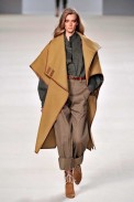 desfiles-chloe-parisinverno2011rtw-100