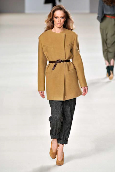 desfiles-chloe-parisinverno2011rtw-102