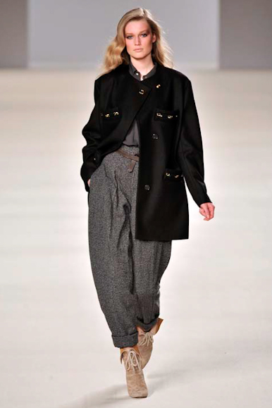 desfiles-chloe-parisinverno2011rtw-108