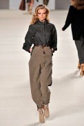 desfiles-chloe-parisinverno2011rtw-109