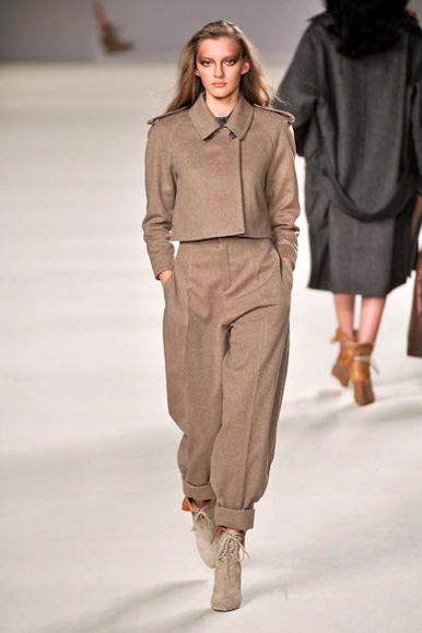 desfiles-chloe-parisinverno2011rtw-111