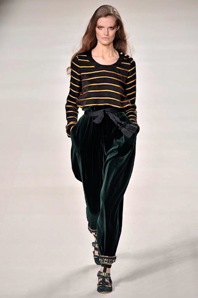 desfiles-chloe-parisinverno2011rtw-115