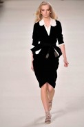 desfiles-chloe-parisinverno2011rtw-118