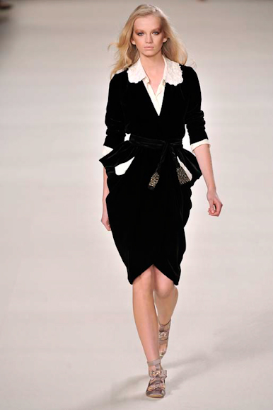 desfiles-chloe-parisinverno2011rtw-118