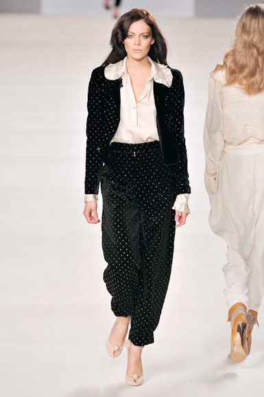 desfiles-chloe-parisinverno2011rtw-125