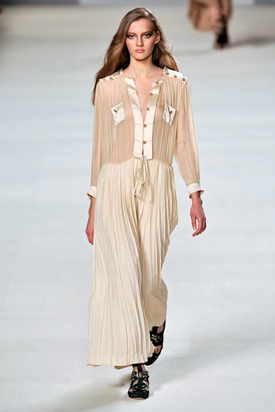 desfiles-chloe-parisinverno2011rtw-134
