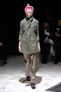 desfiles-commedesgarcons-parisinverno2011rtw-103